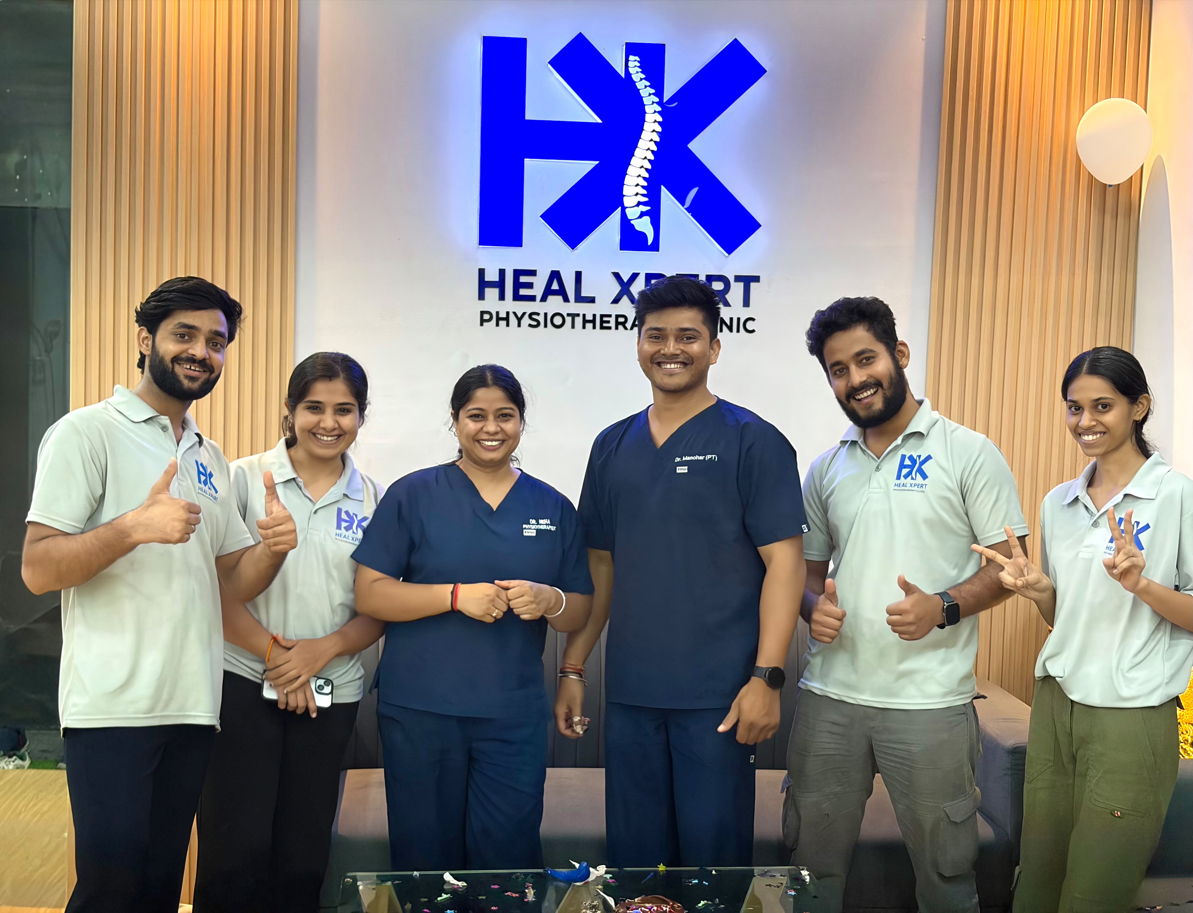 Hygienic and Spacious Waiting Lounge at HealXpert Physiotherapy Clinic in Faridabad